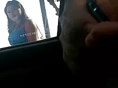 Łysy facet sex film darmo ukradł piękną brunetkę z jej błony dziewiczej