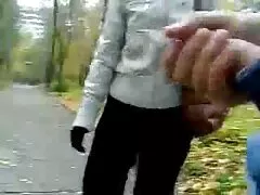 Kelnerka pieprzy darmowy film o seksie się z dużym kutasem